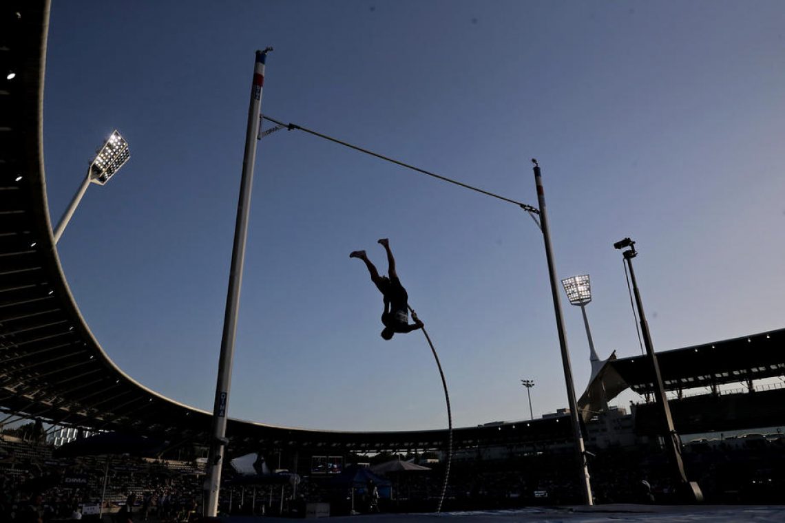 Nekdanja olimpijska prvakinja Jenny Suhr končala kariero
