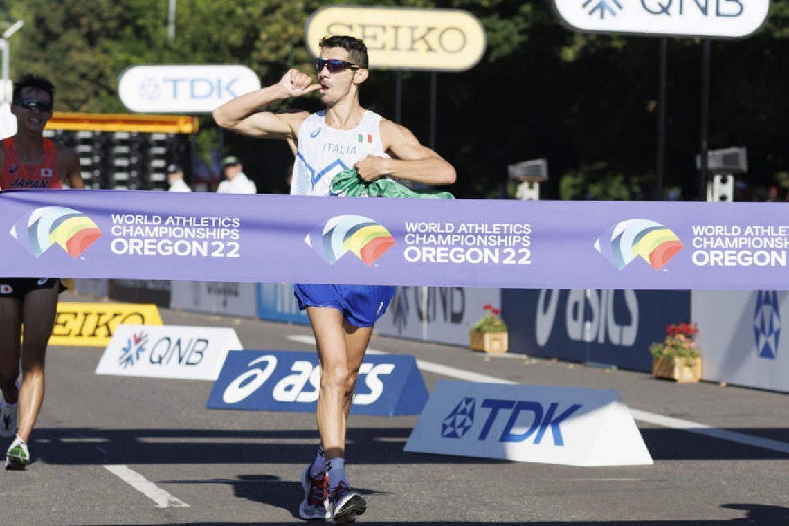 Italijan Massimo Stano zmagal v hoji na 35 km na SP