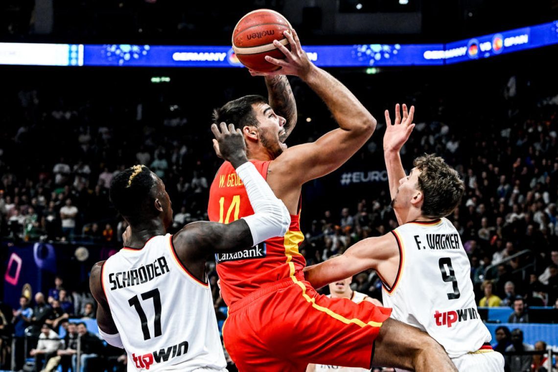 Schröder se vrača k Los Angeles Lakers