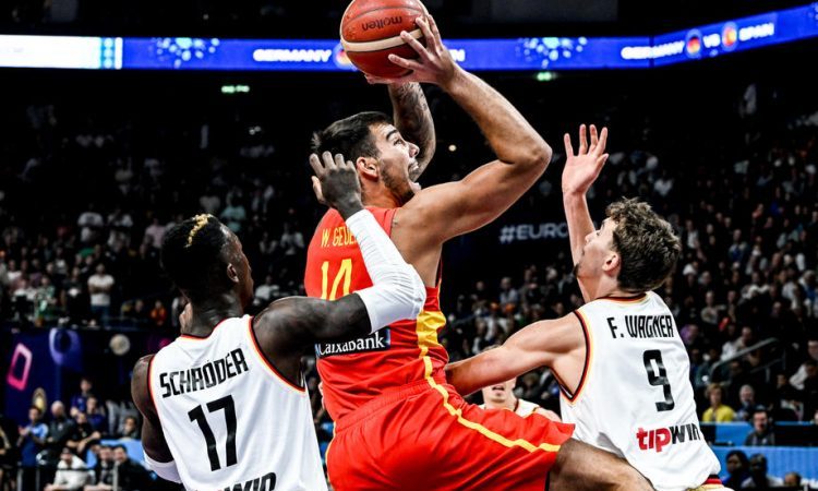 Schröder se vrača k Los Angeles Lakers