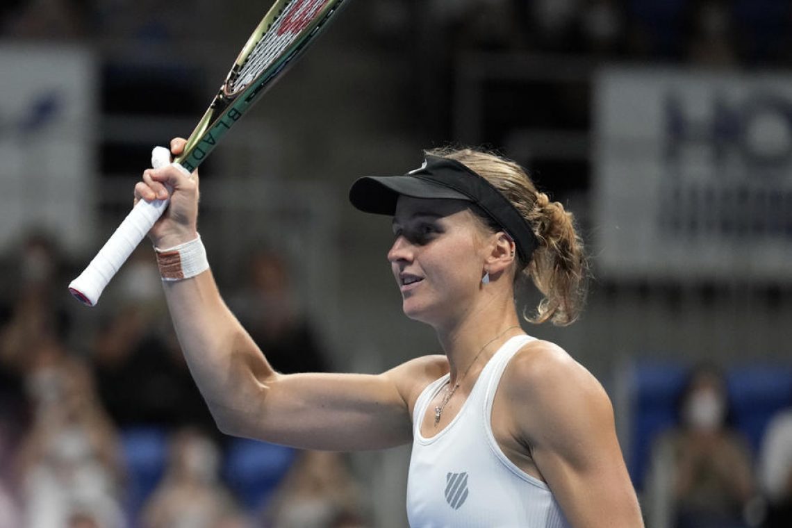 Samsonova in Zheng v finalu Tokia
