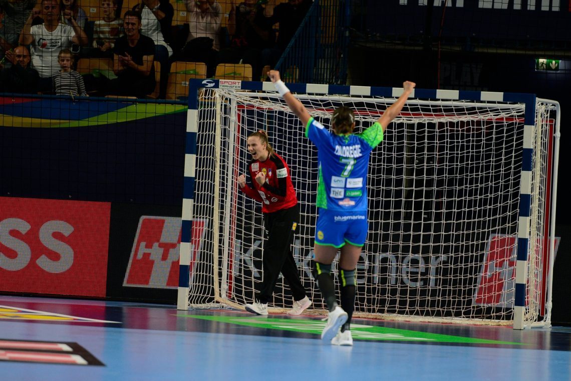 V Zlatorogu nov rokometni spektakel, Slovenke po zmagi nad Dankami drevi s Švedinjami