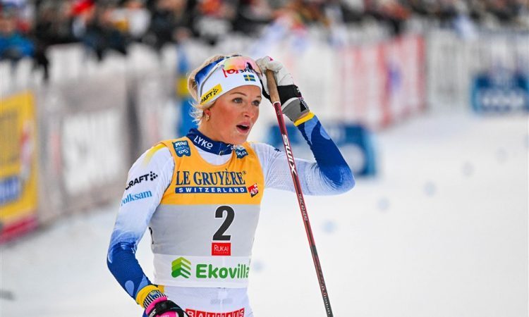 Frida Karlsson še drugič najboljša na 20 km, Eva Urevc 30.