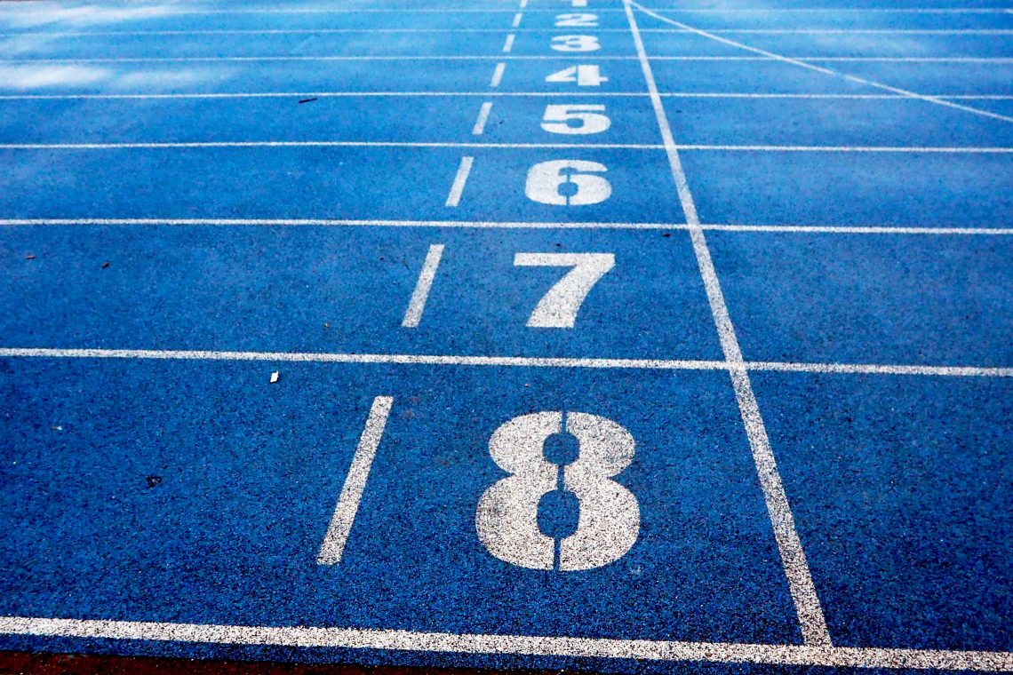 Svetovna atletika dovolila nastope še šestim Rusom, a ti zaradi vojne ne morejo tekmovati