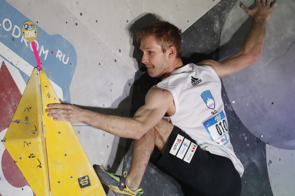 Peharc v Hachiojiju obstal v polfinalu in osvojil 19. mesto