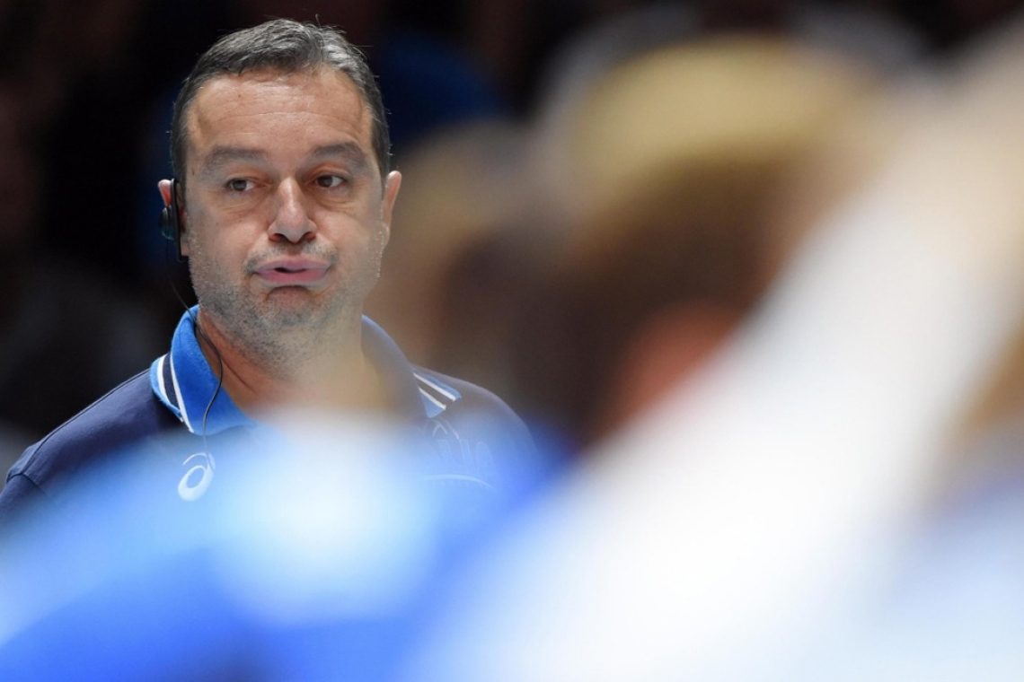 Slovenske odbojkarice proti Madžarski do prve zmage na EP 
