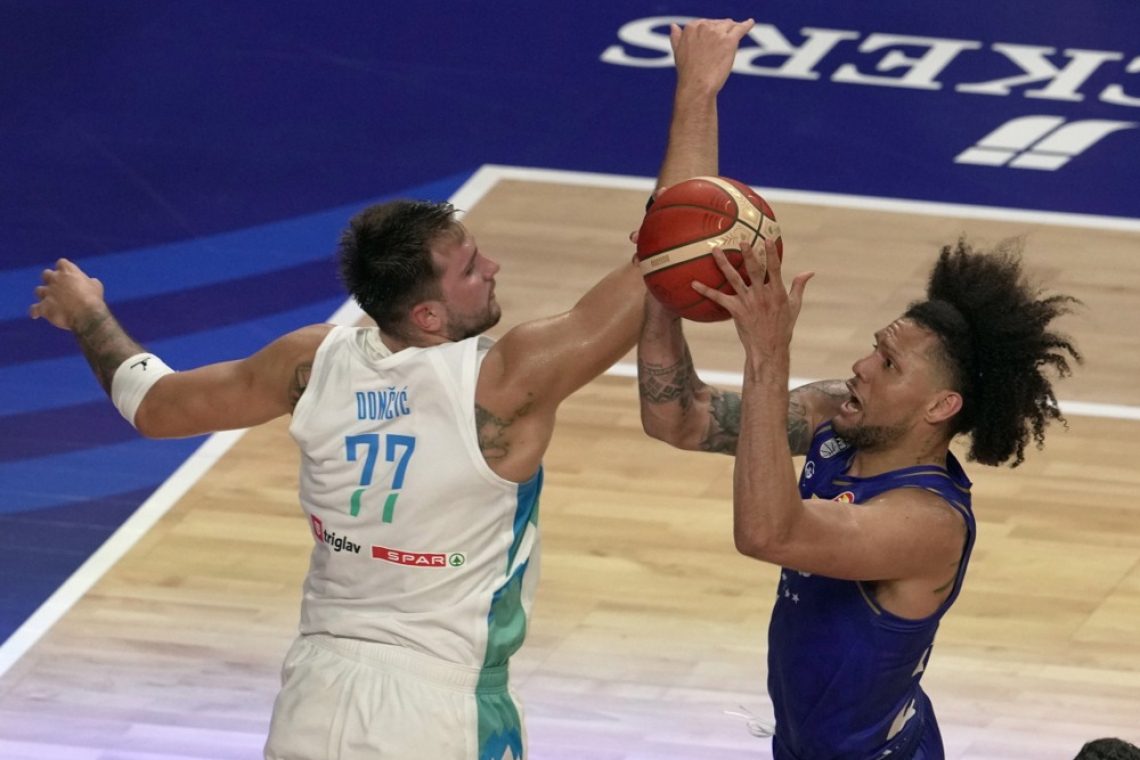 Saša Dončić: Na Okinavi je več Dončićev kot v Stožicah
