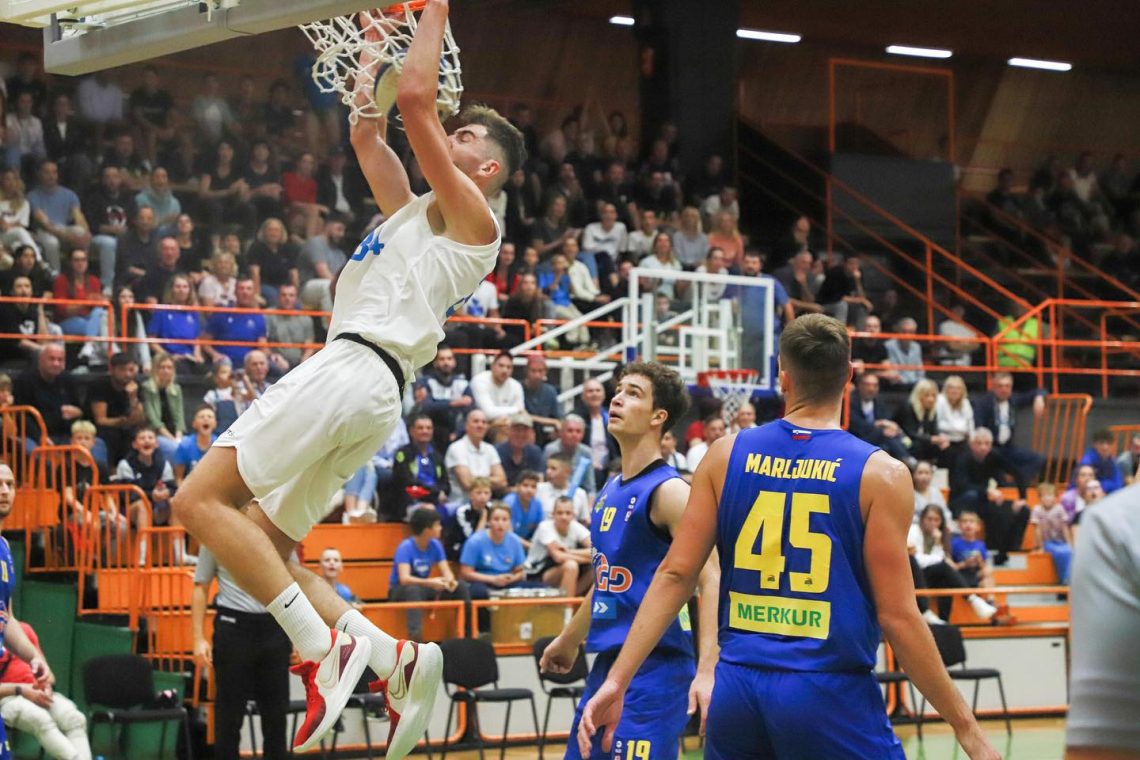 Košarkarji ECE Triglava so premagali GGD Šenčur 