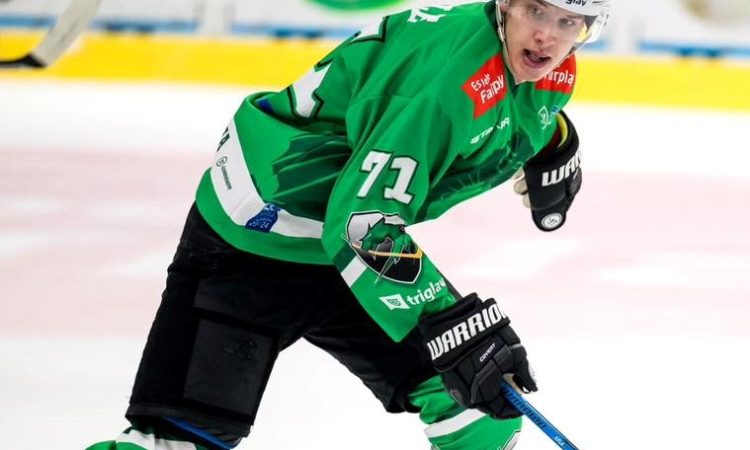 Hokejisti SŽ Olimpije so doma izgubili proti Salzburgu z 2:3 (0:1, 0:1, 2:1)