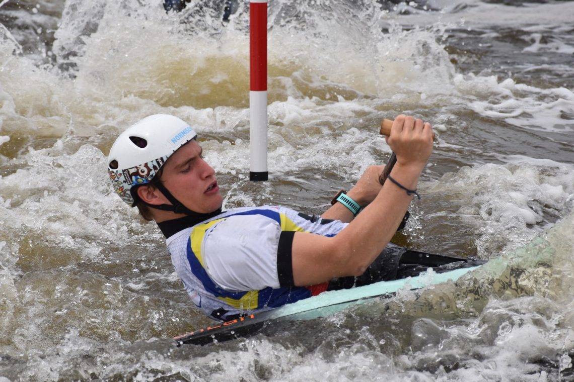 Eva Alina Hočevar na Reunionu v treh finalih