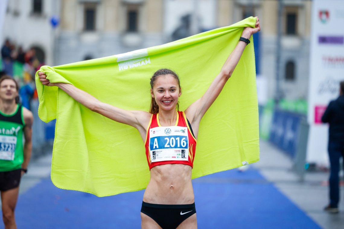 Kobe in Anja Fink zmagala v DP na 21 km v Radencih