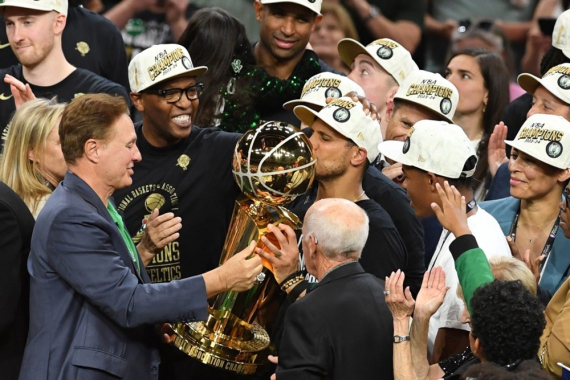 Boston po visoki zmagi nad Dončićevim Dallasom do 18. naslova