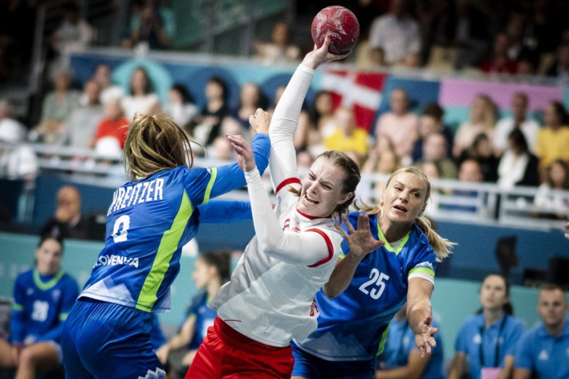Slovenske rokometašice v Parizu doživele tretji poraz, Norveška boljša z 29:22