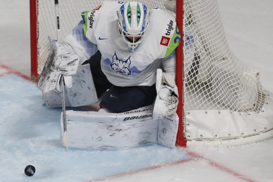 Slovenski hokejisti kvalifikacije za OI začeli s porazom