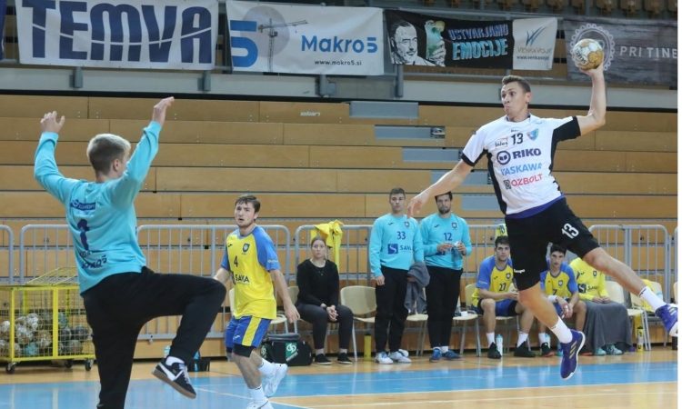 Rokometaši Rika Ribnice so v gosteh premagali Koper s 36:24