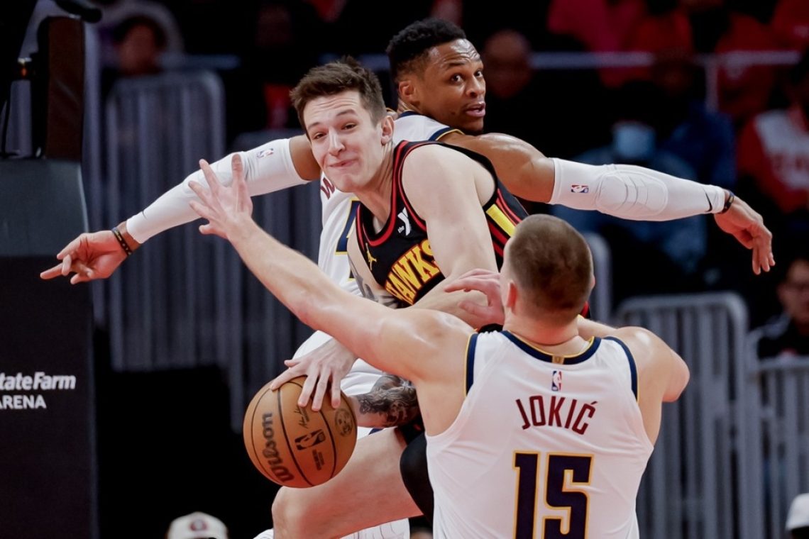 Denver odpravil Clippers, Cleveland melje naprej