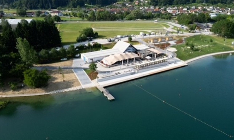 Velenjska plaža z novo podobo vstopa v poletje