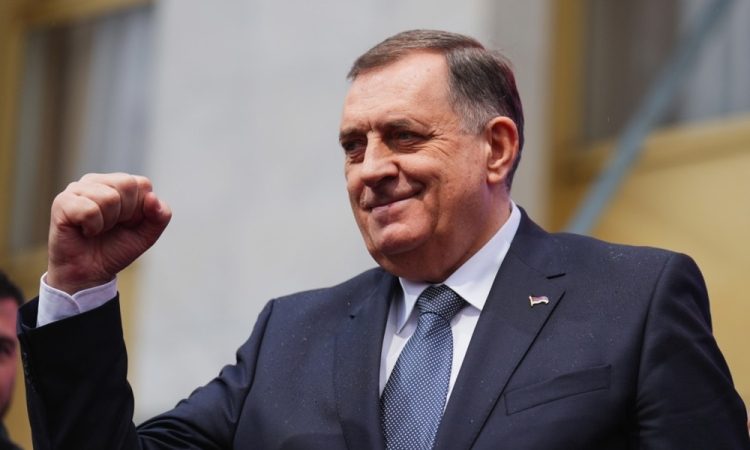 CIK BiH odvzel Dodiku mandat predsednika Republike Srpske