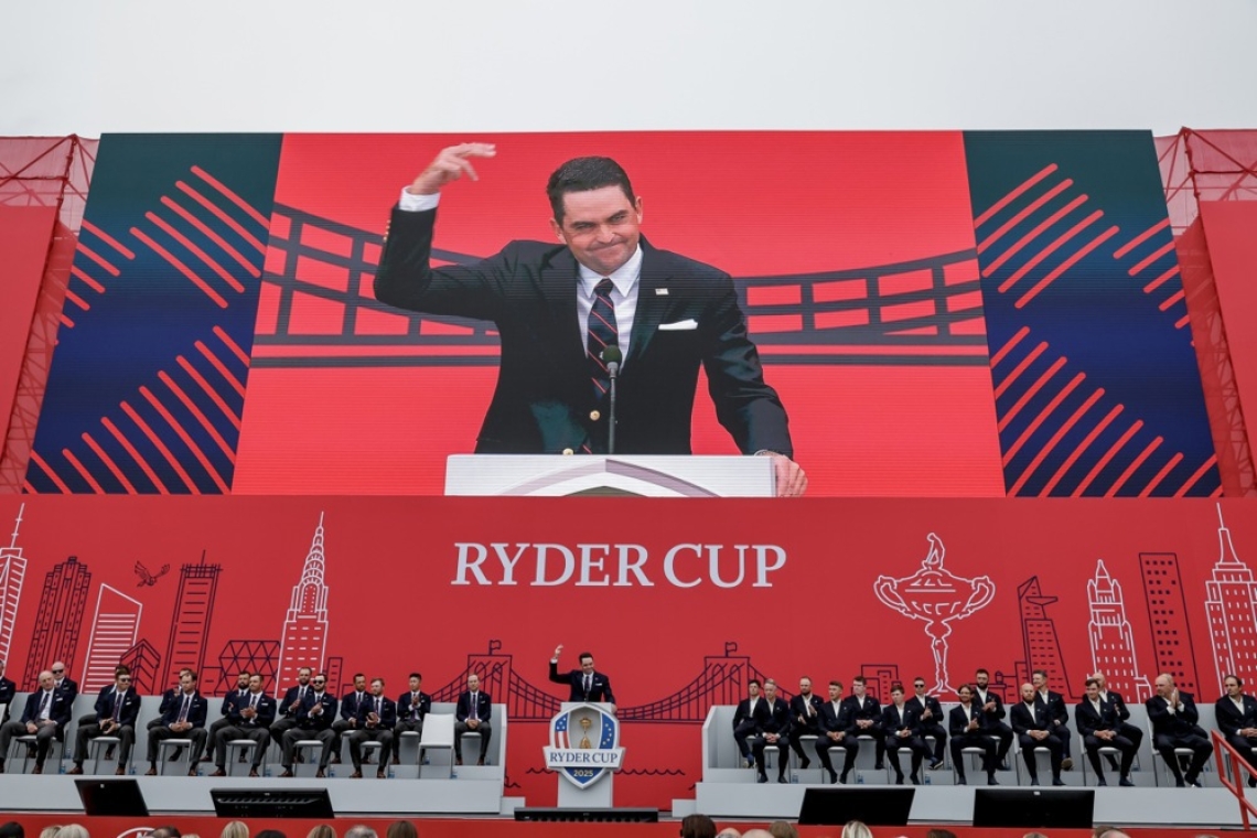 Trumpov prihod pred Ryderjevim pokalom v New Yorku dviguje napetosti