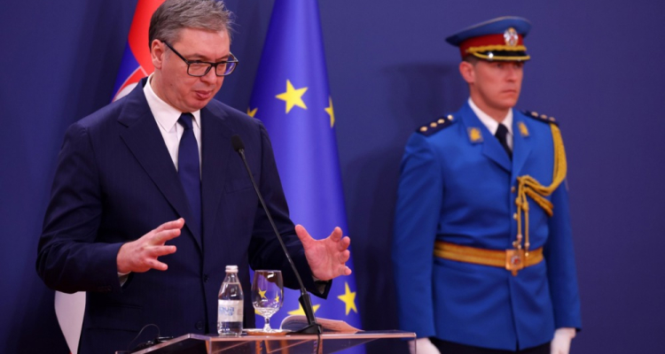 Vučić računa na evropsko pomoč pri nafti in plinu