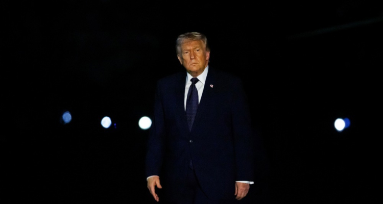 Trump napoveduje skorajšnji konec vojne v Iranu, spopadi se nadaljujejo