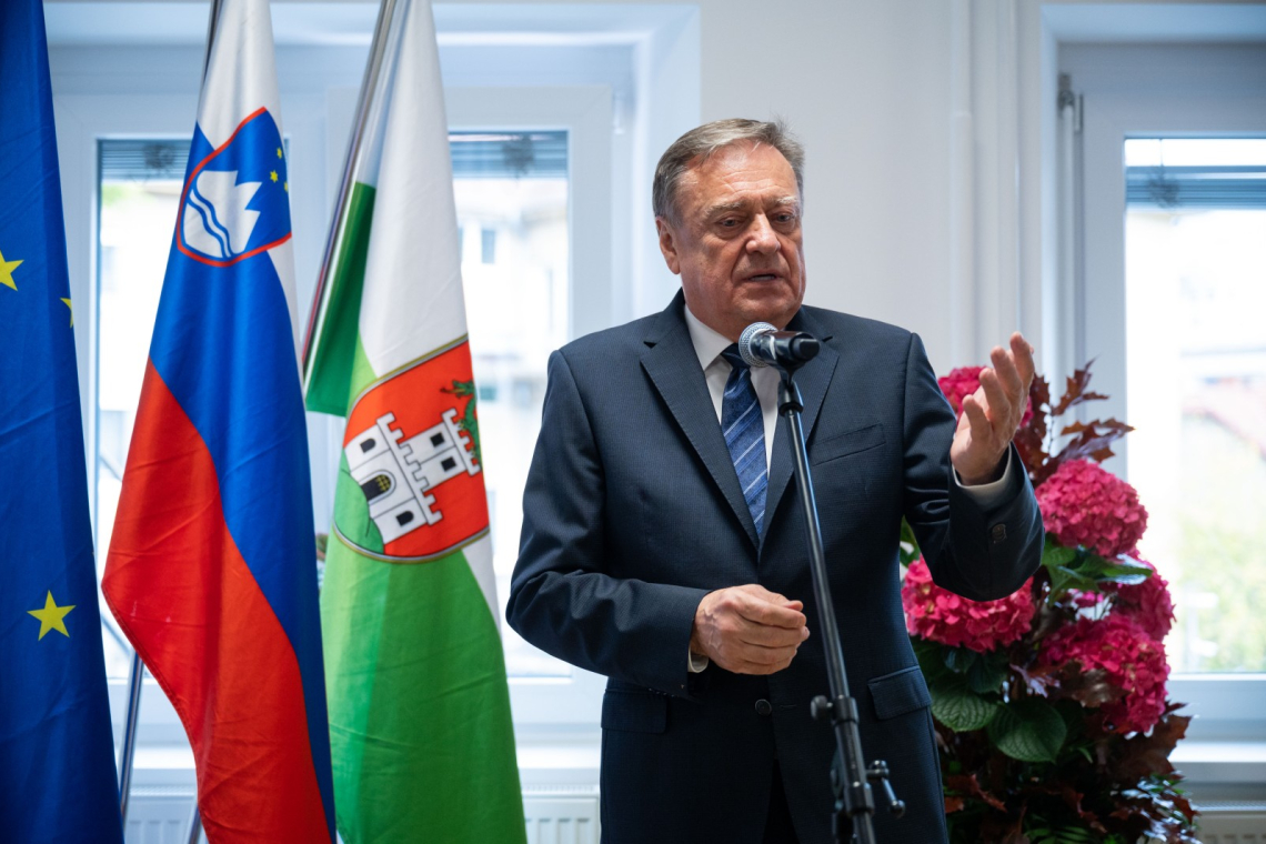 Janković vložil tožbo proti Zidar Klemenčič