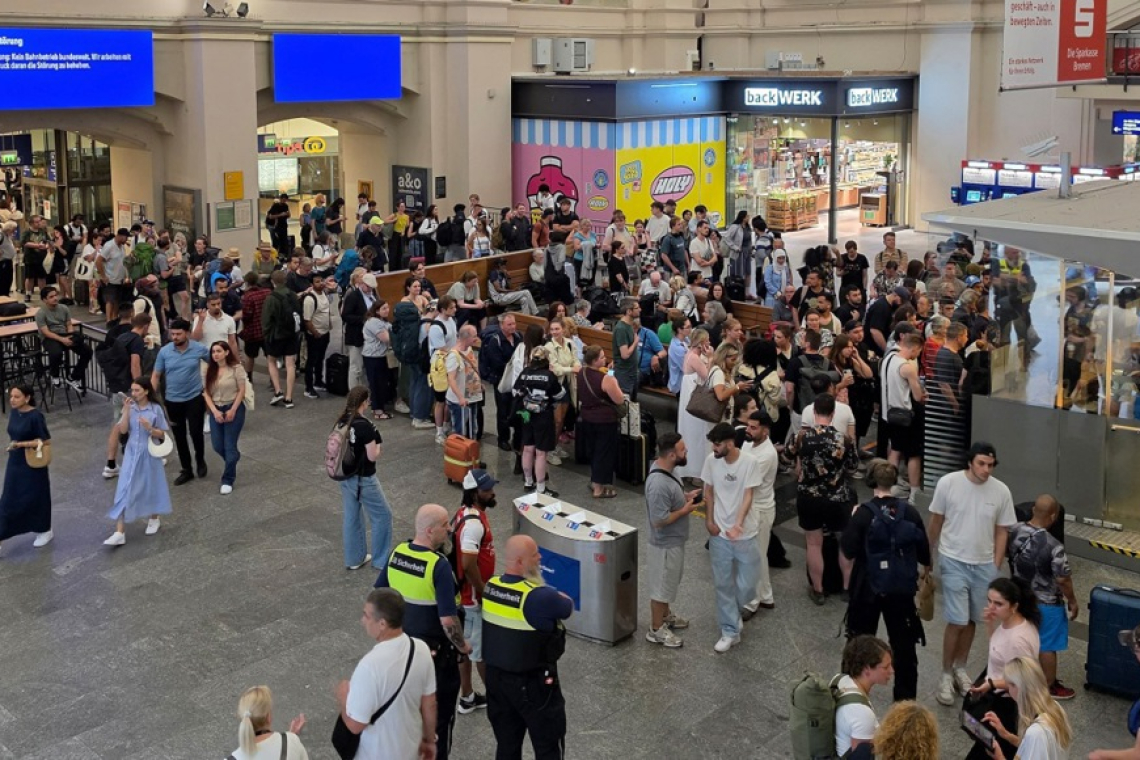 Motnja za več ur ustavila železniški promet v Nemčiji